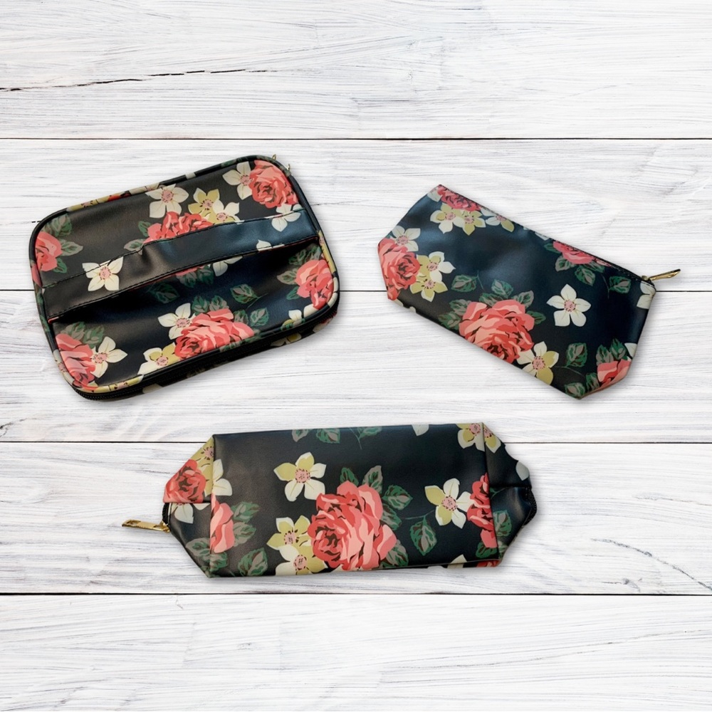 NWOT - Makeup bag set for women and girls (3 piece)
